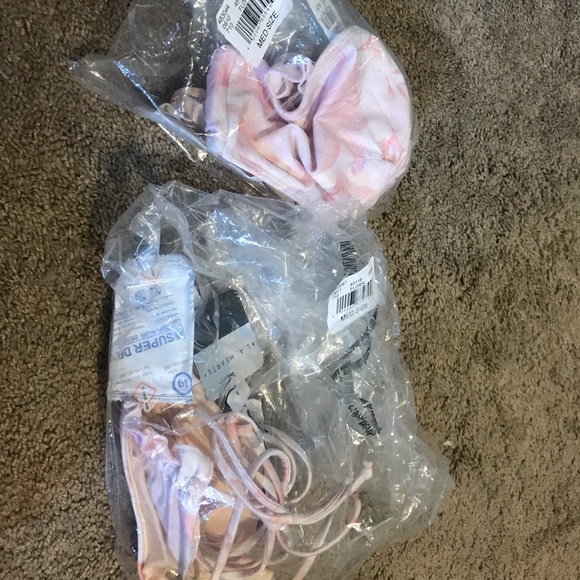 La hearts pink floral bikini - Picture 4 of 4